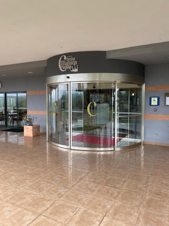 Hospedium Hotel Dona Mafalda De Castilla Plasencia Exterior photo